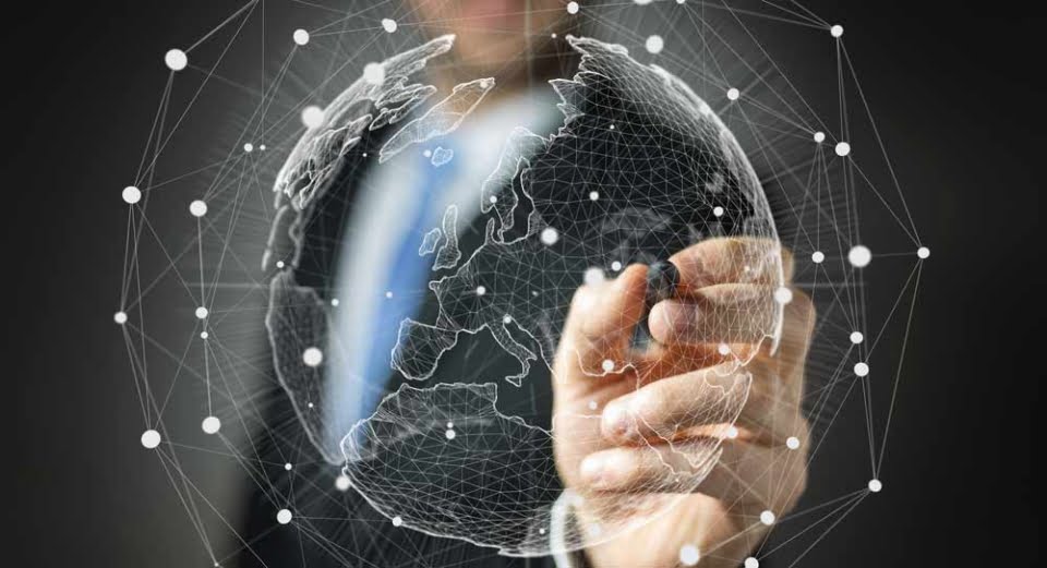 [shutterstock:566877214, sdecoret]