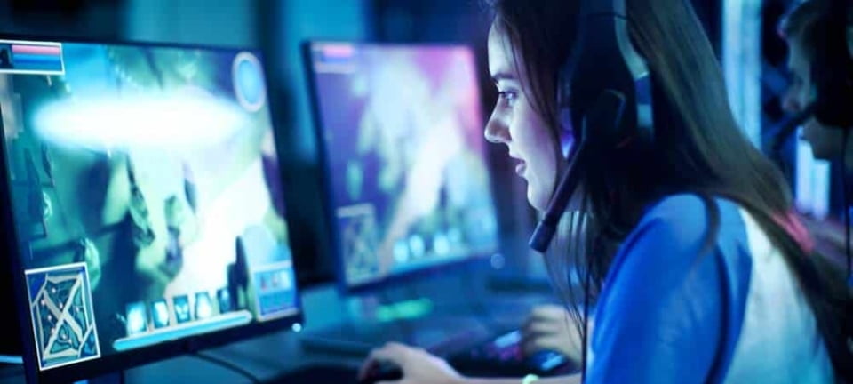 E-Sport - Red Bull beats SAP