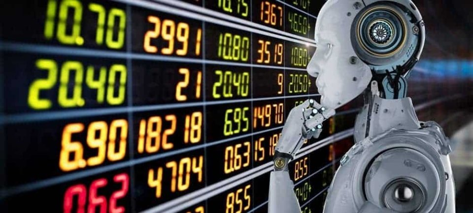 [shutterstock.com: 1055582630, Phonlamai Photo]