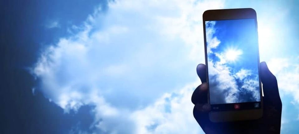 [shutterstock.com: 1029067051, I'm friday]