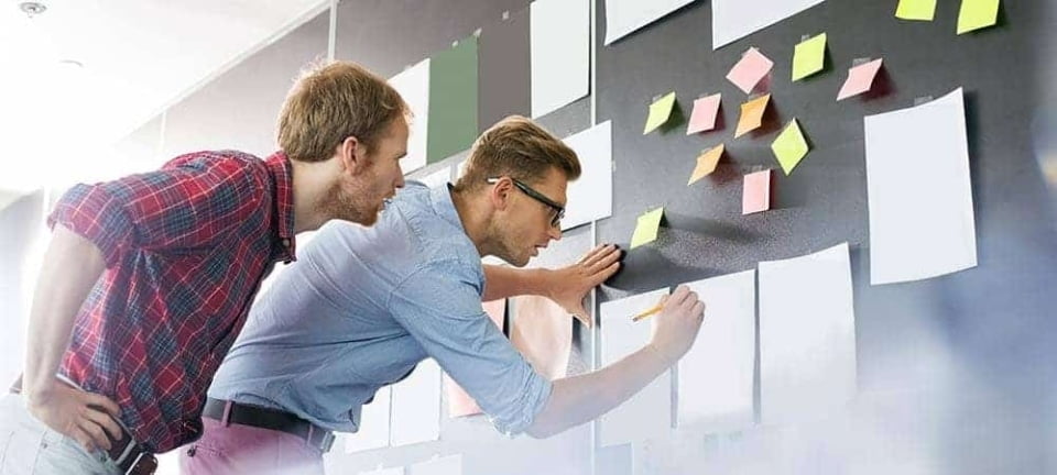 [shutterstock.com: 226774441, sirtravelalot]